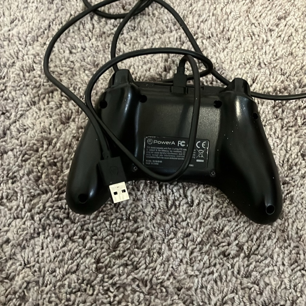 Xbox Controller - Wired - Picture 4 of 4